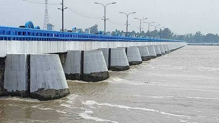 বিপৎসীমা ছুঁই ছুঁই তিস্তার পানি, বন্যার আশঙ্কা